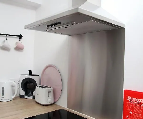 Bed & Seaside - Rosa * Ναζαρέ