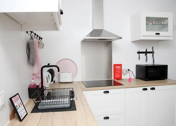 Bed & Seaside - Rosa * Ναζαρέ