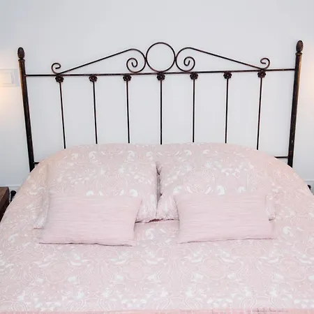 Bed&seaside Rosa